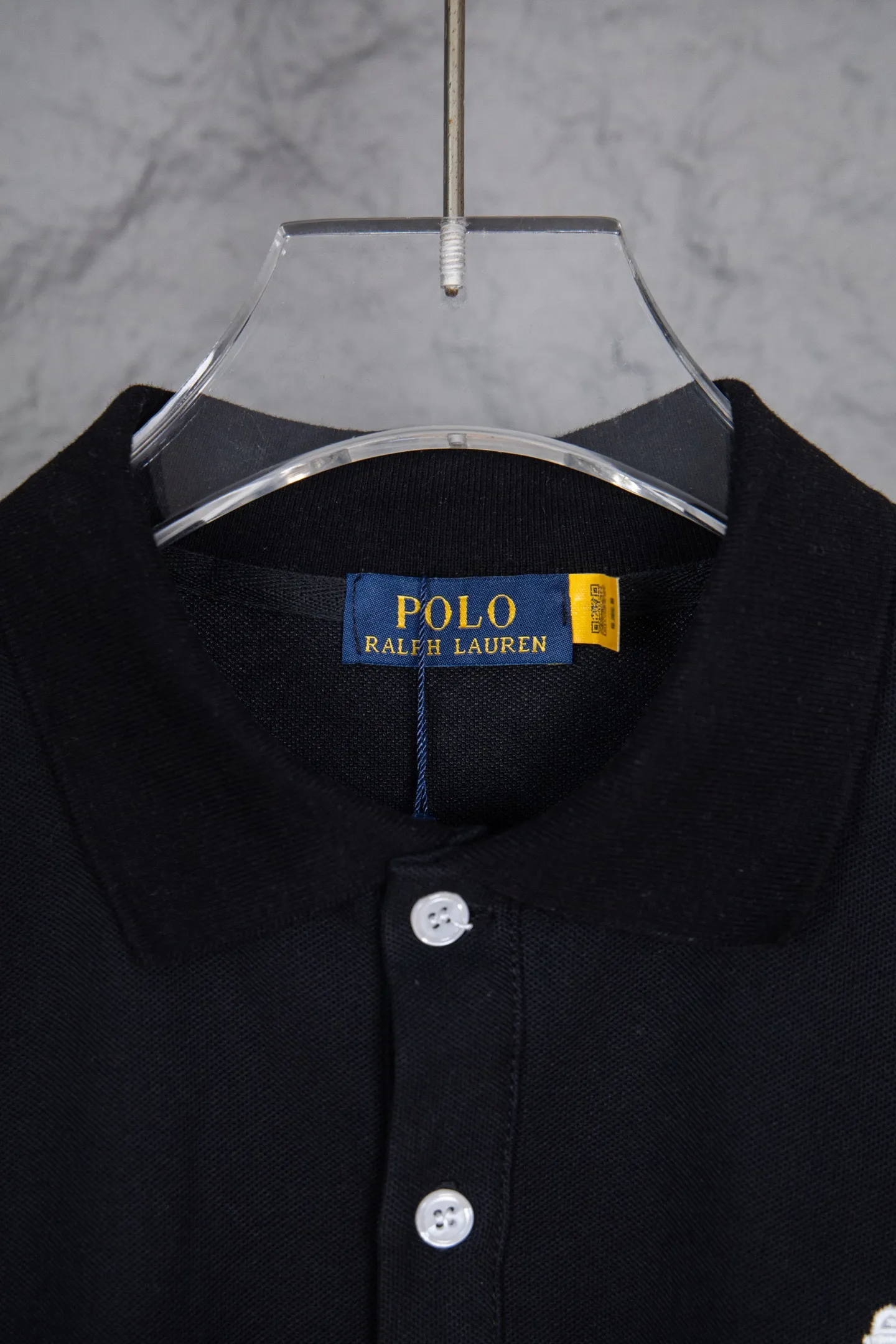 P140 Polo Ralph Lauren/Ralph Lauren basic Malaysian embroidery logo Big Pony Polo shirt T-shirt short sleeve S~XL black navy gray white original fabric 100% pique cotton, imported embroidery logo on the chest, "3" patch logo on the cuffs, custom threaded collar, Malaysian embroidery, the highest version, suitable for business and leisure daily use! 🌘Two-button placket, laser logo pearlescent resin buttons, cuffs and hem using double-thread sewing technology, different currency versions, full set of original three-label accessories!